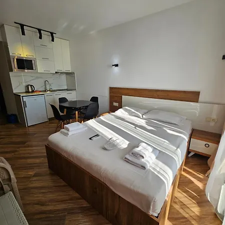 Апартаменты Irent Batumi Orbi Beach Tower Экстерьер фото
