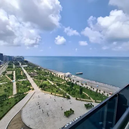 Апартаменты Irent Batumi Orbi Beach Tower Экстерьер фото
