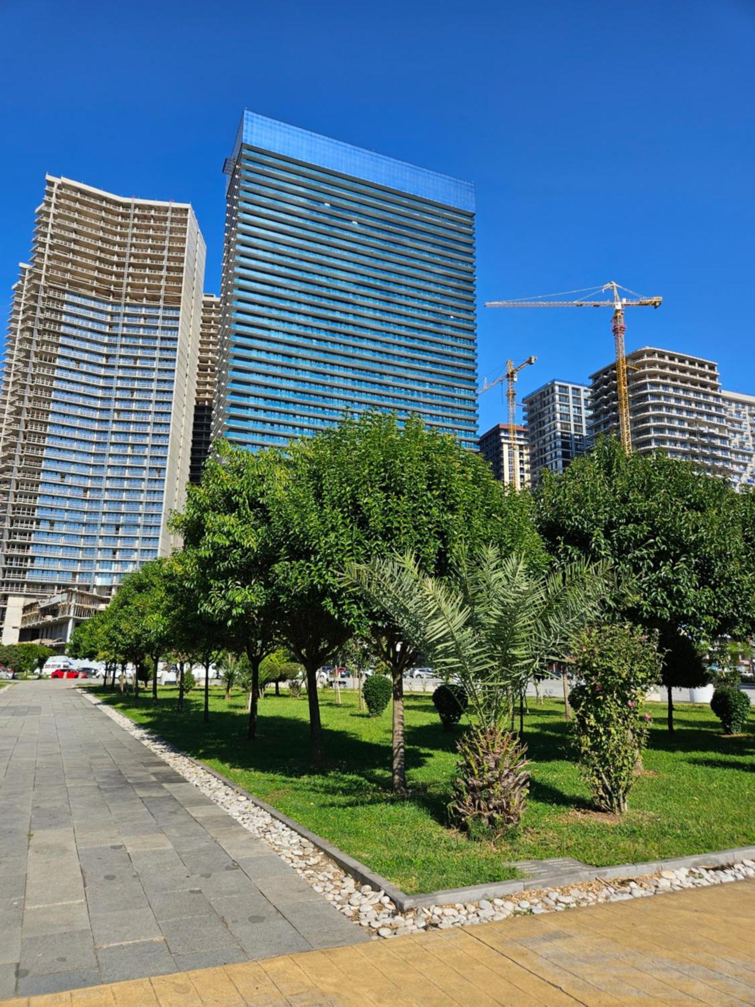 Irent Orbi Beach Tower * Batumi