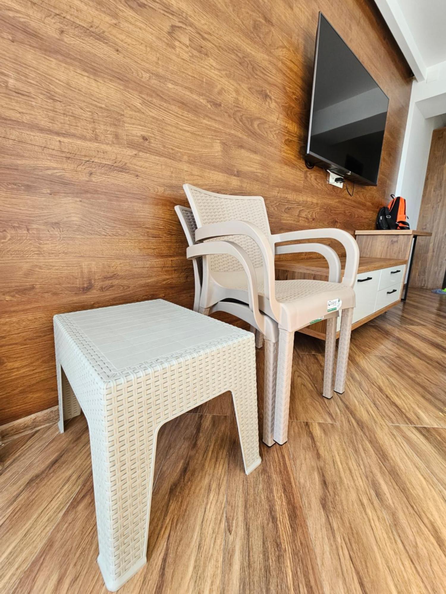 Irent Orbi Beach Tower Apartment