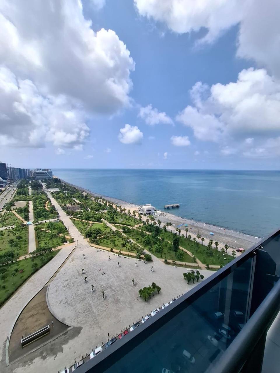 Irent Orbi Beach Tower Apartment *
